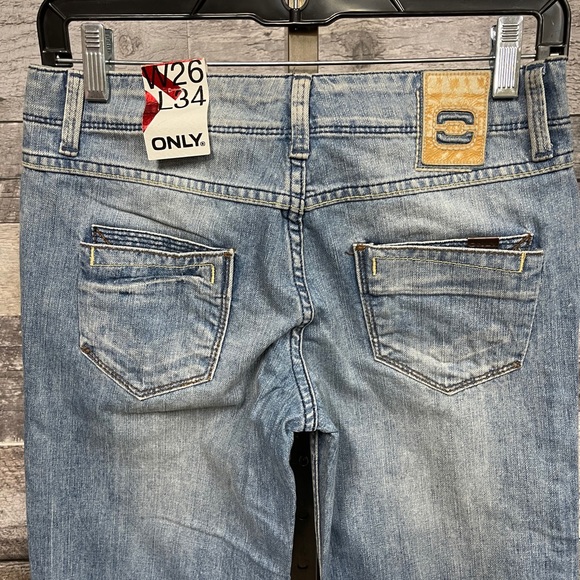 Only Women’s Light Wash Jeans New With Tags - Picture 2 of 7